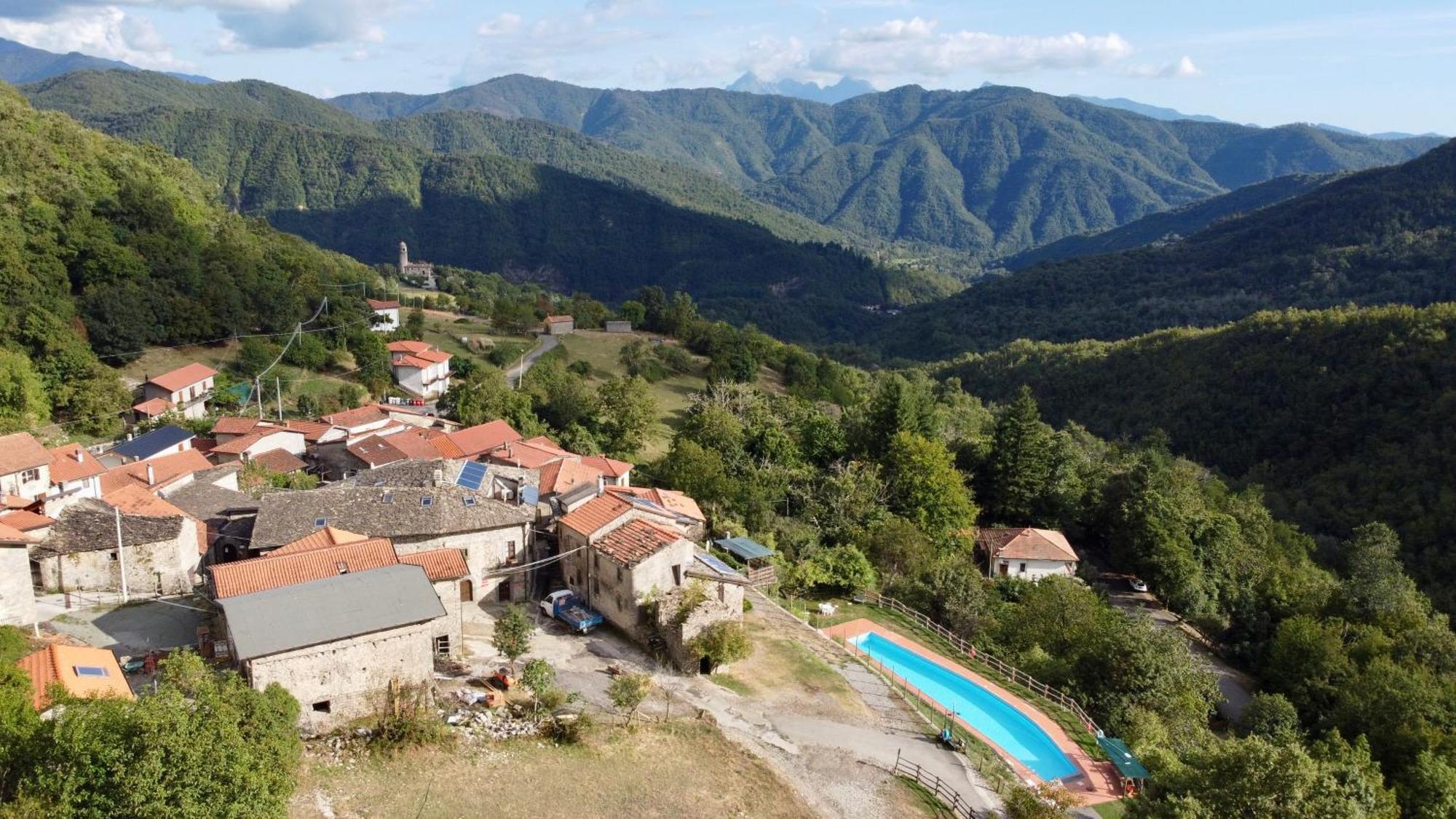 Agriturismo Montagna Verde Apella Licciana Nardi Dış mekan fotoğraf