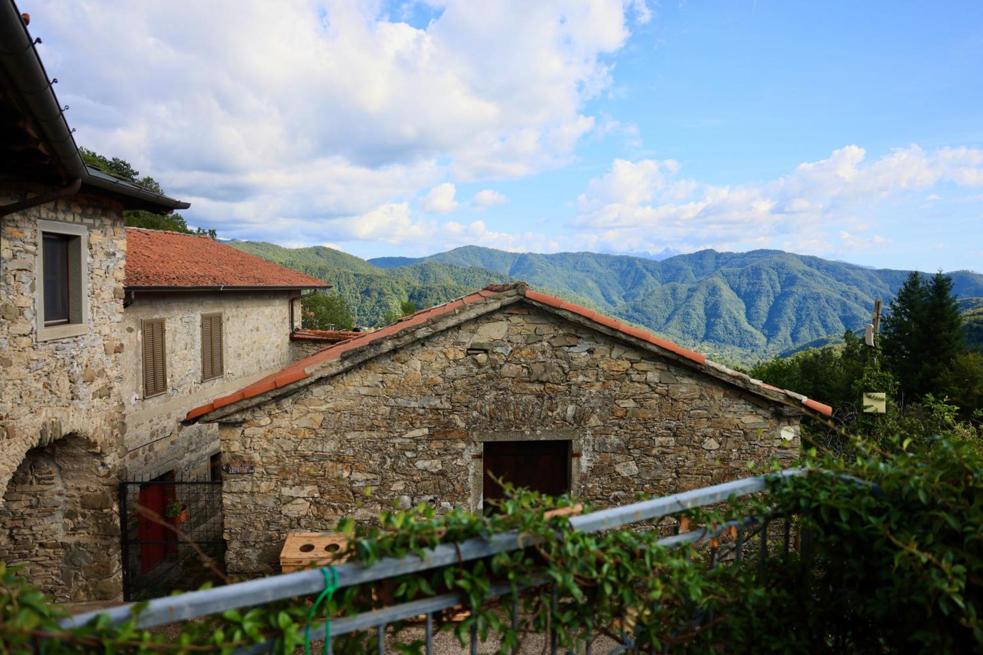 Agriturismo Montagna Verde Apella Licciana Nardi Dış mekan fotoğraf