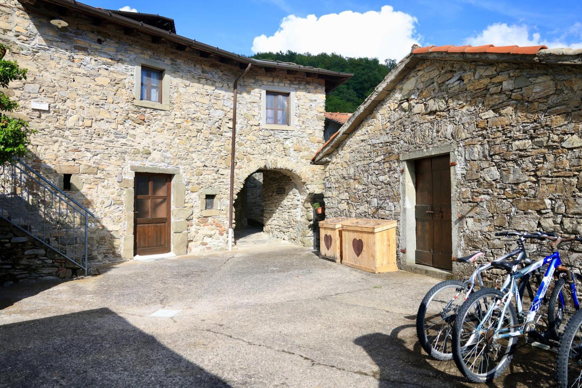 Agriturismo Montagna Verde Apella Licciana Nardi Dış mekan fotoğraf
